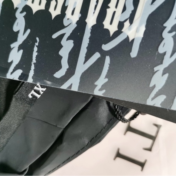 Trapster windbreaker - Picture 2 of 3